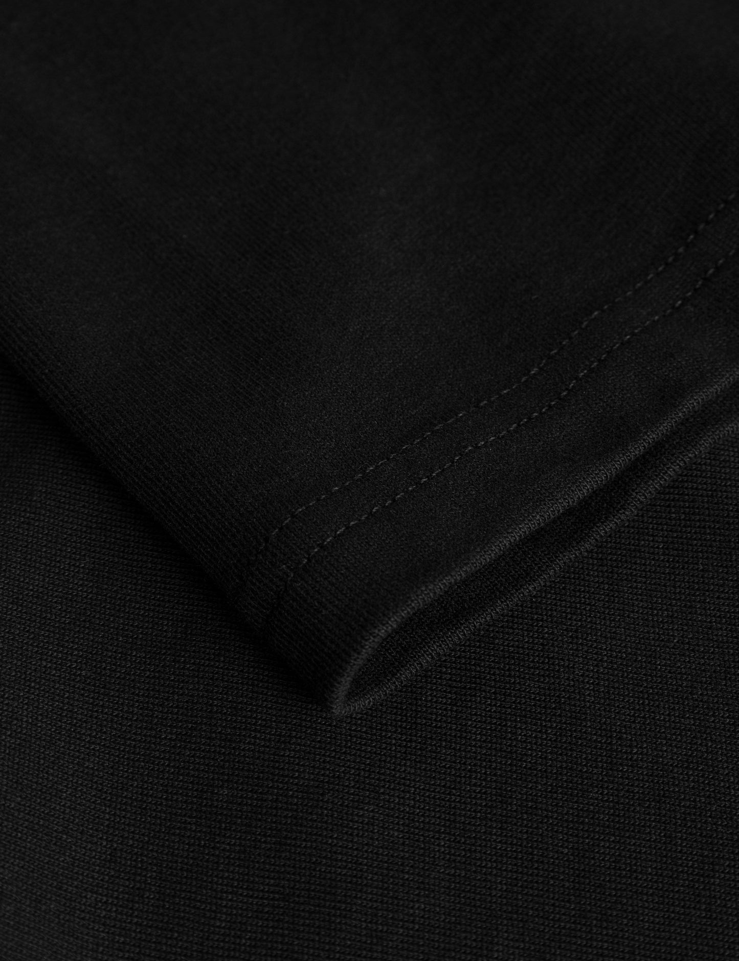 forét - EAST T-Shirt Black