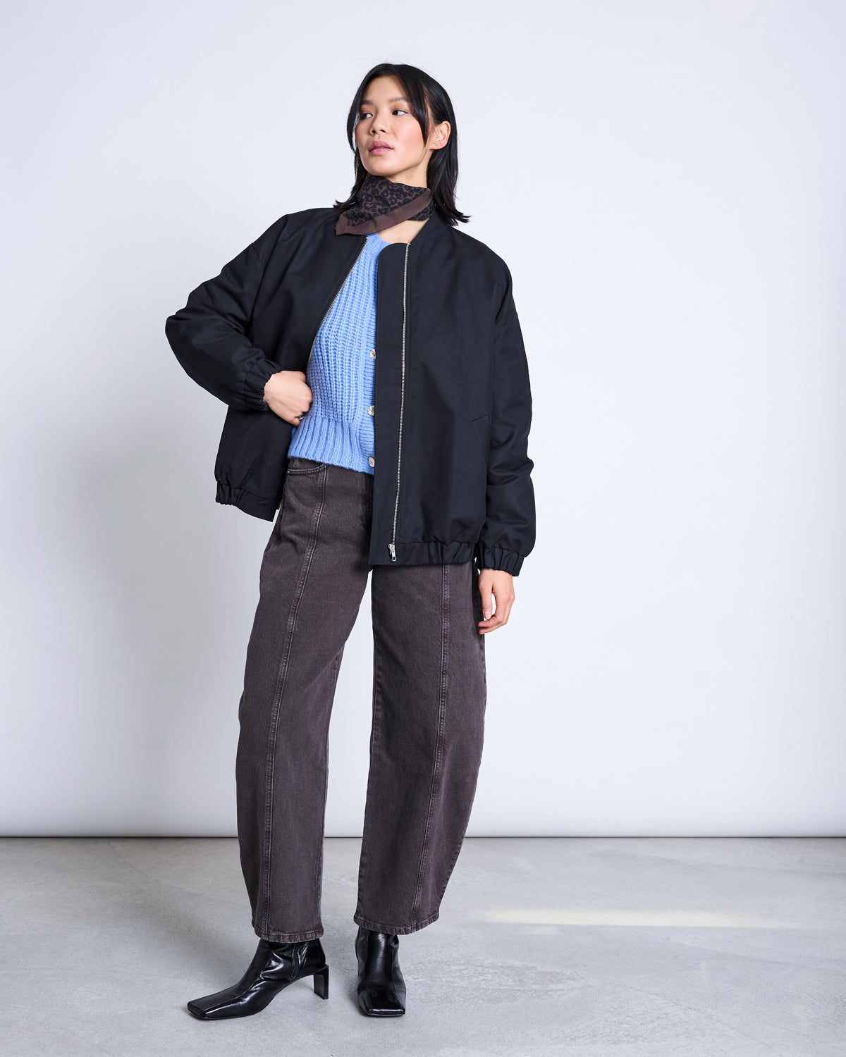 JAN'N JUNE - VAD Scarf | Leo Print