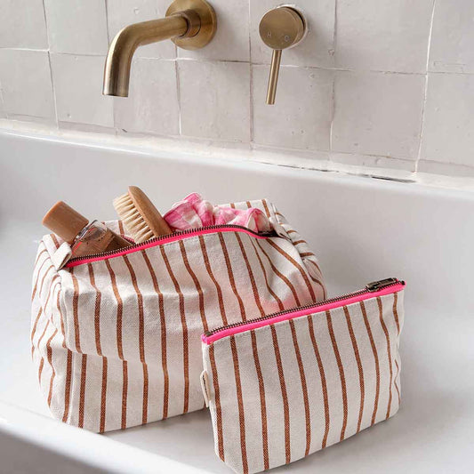Rose in April - VIC Kosmetiktasche | Tennis Stripes Pecan/Greige