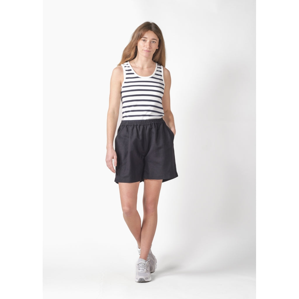 Klitmøller - Caramella Linen Shorts | Black