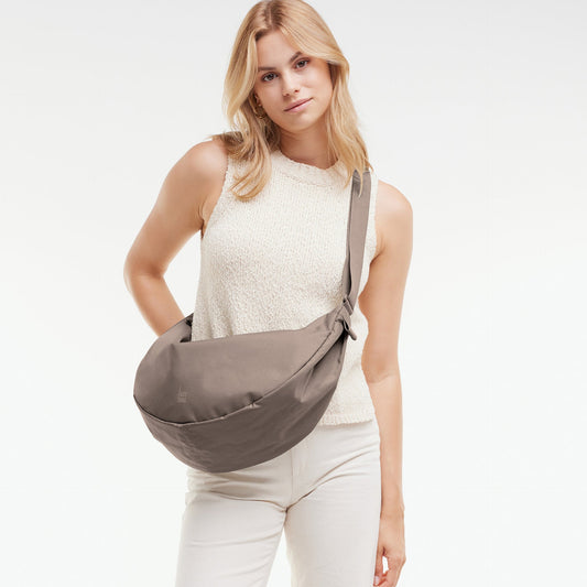 GOT BAG - Moon Bag Large Oyster