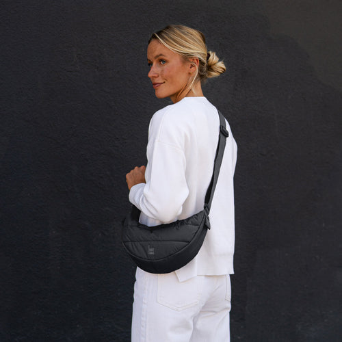 GOT BAG - Puffer Moon Bag Small Black