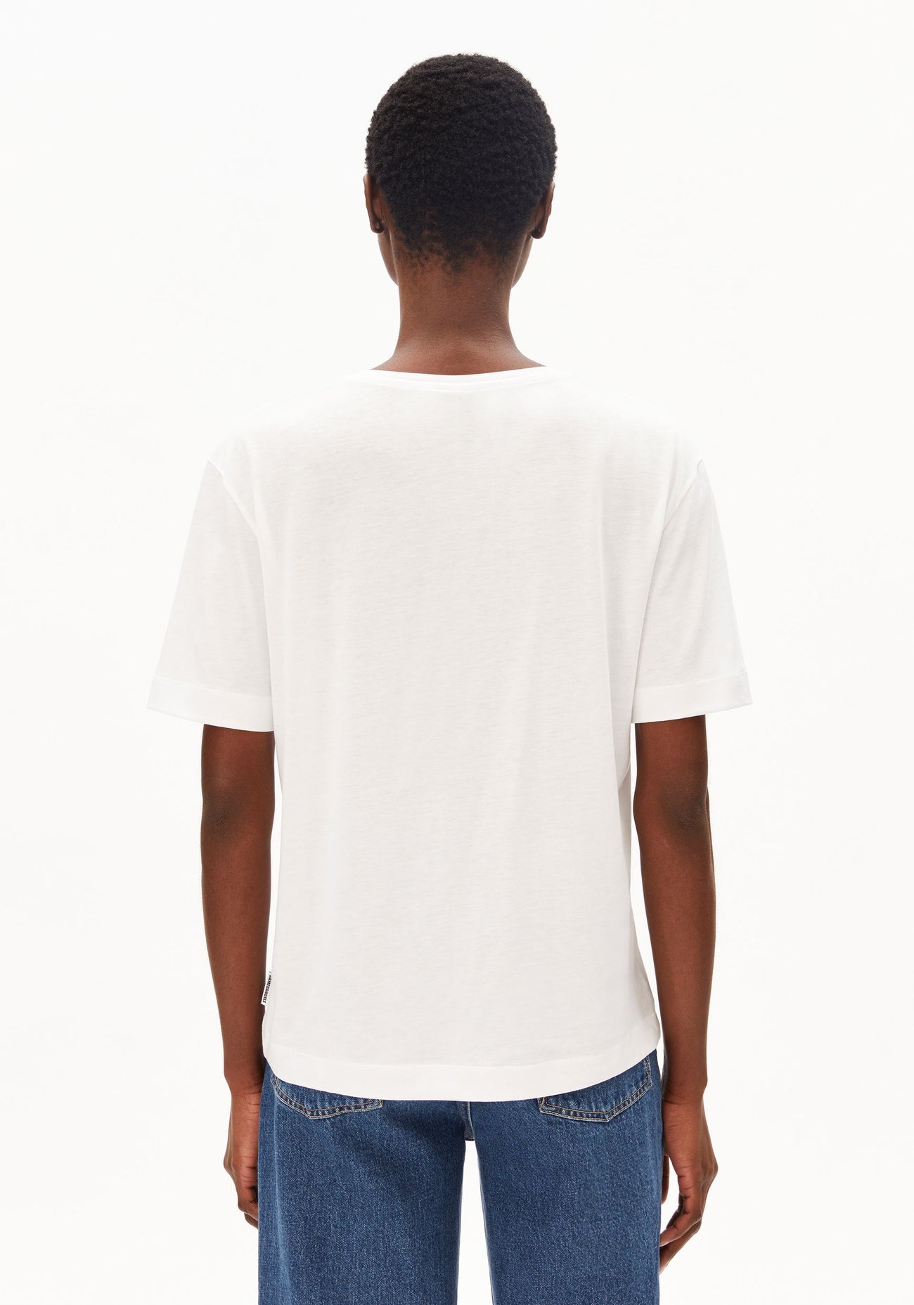Armedangels - V-Neck T-Shirt White
