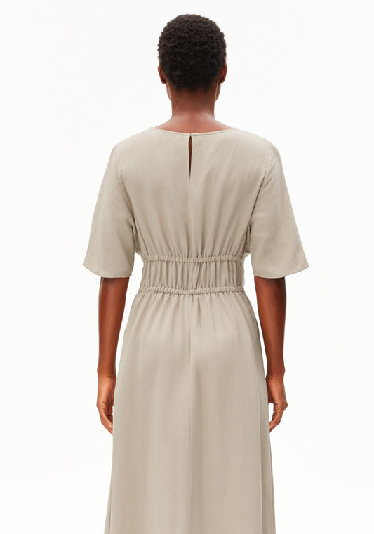 Armedangels - Gerafftes Kleid im Leinen-Mix | Sandstone