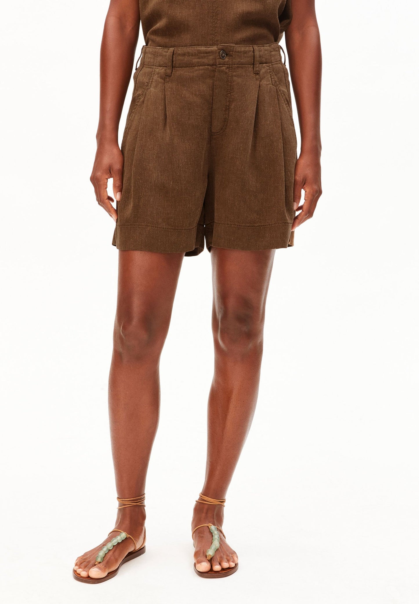 Armedangels - Piñayarn Blent GMT DYE Short | Dried Palm