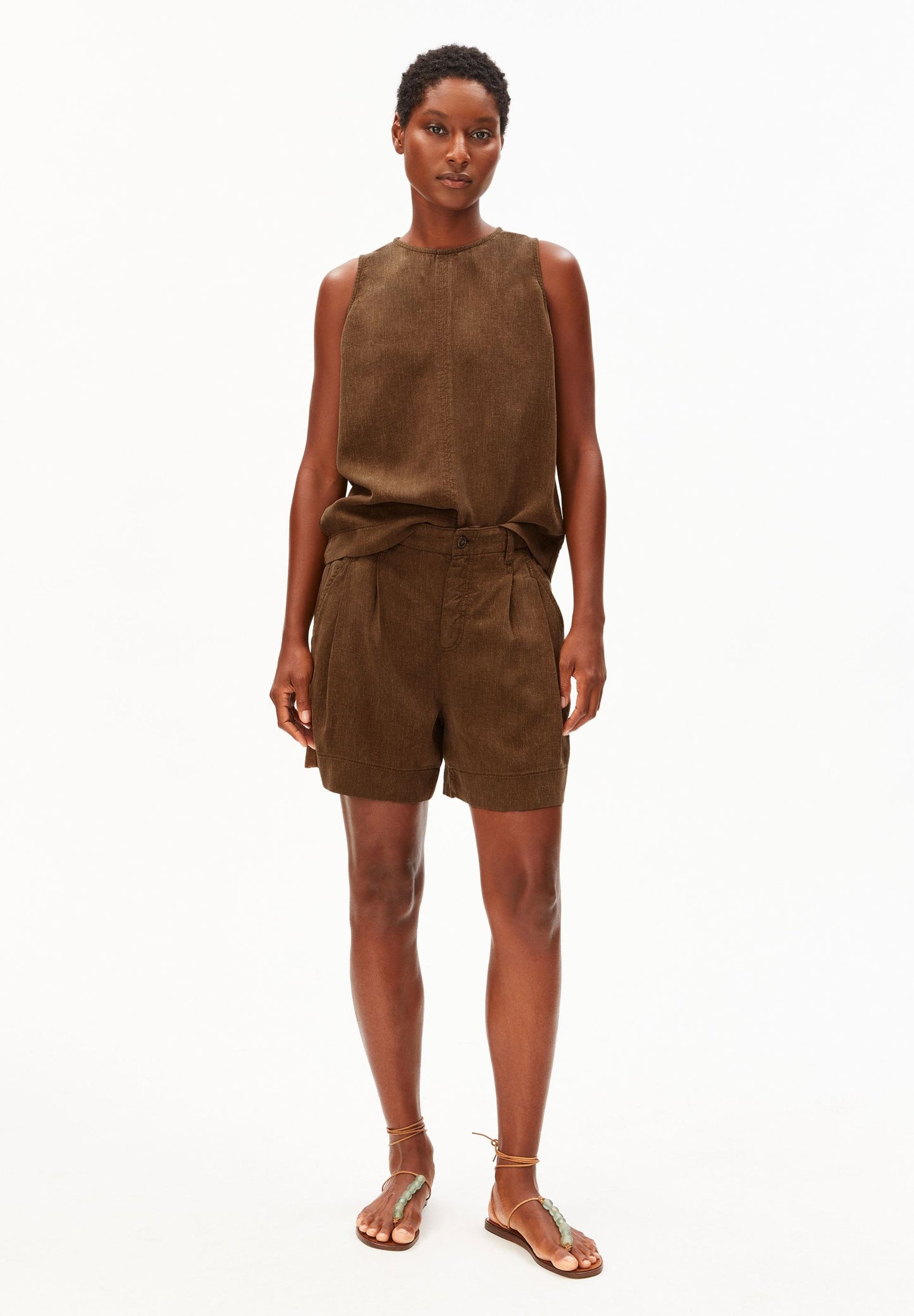 Armedangels - Piñayarn Blent GMT DYE Short | Dried Palm