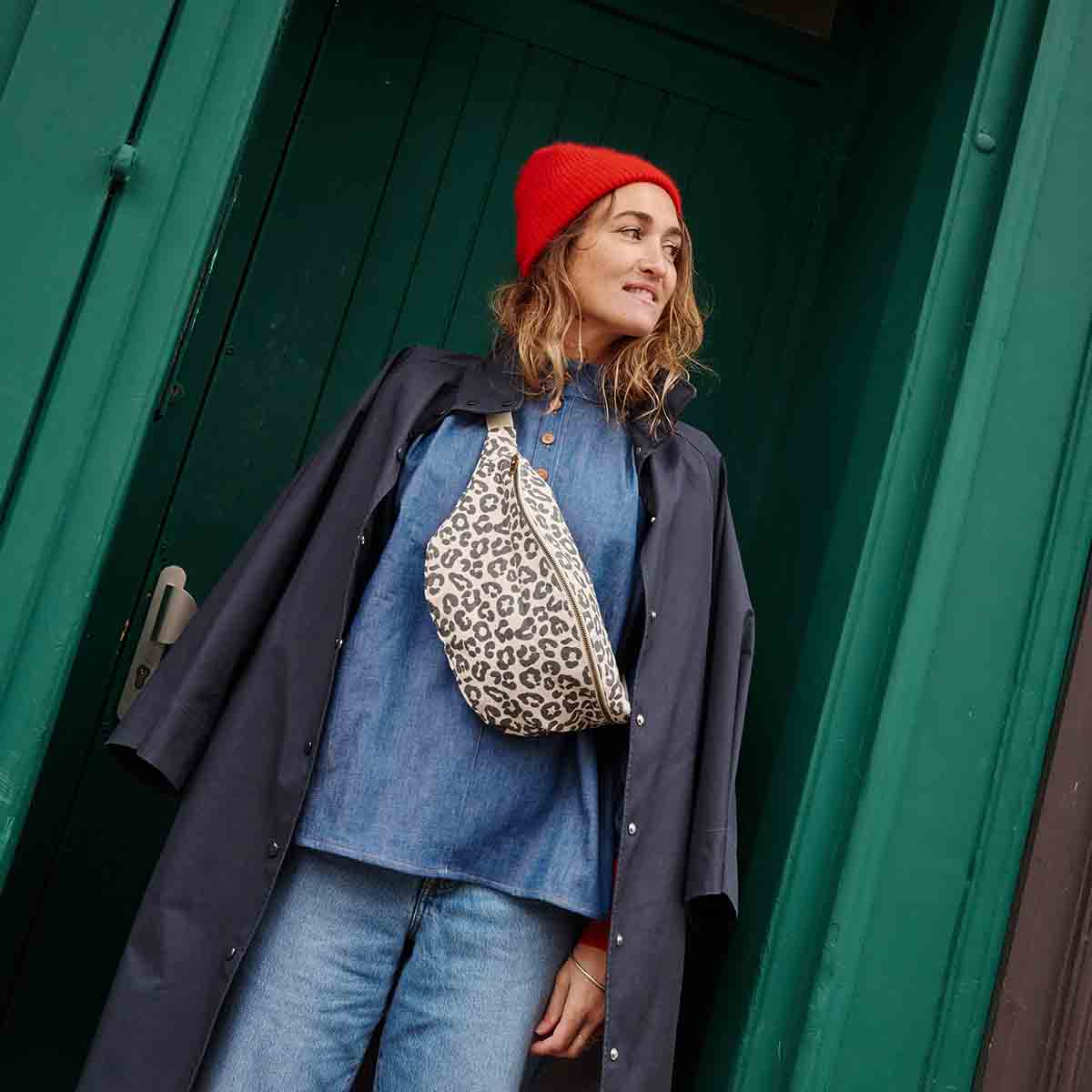 Rose in April - Bum bag Leoprint