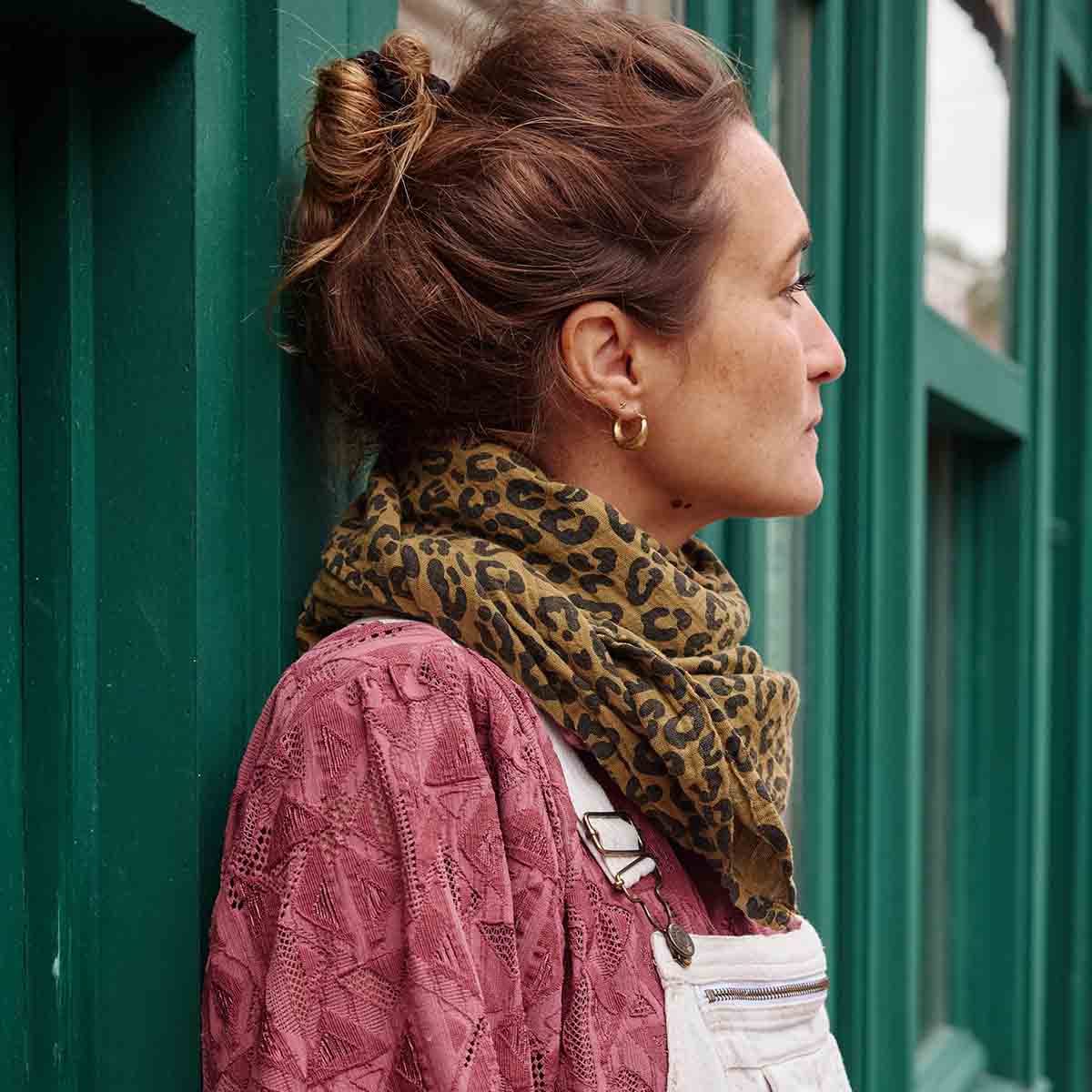Rose in April - Bianca Musslintuch | Leo Olive