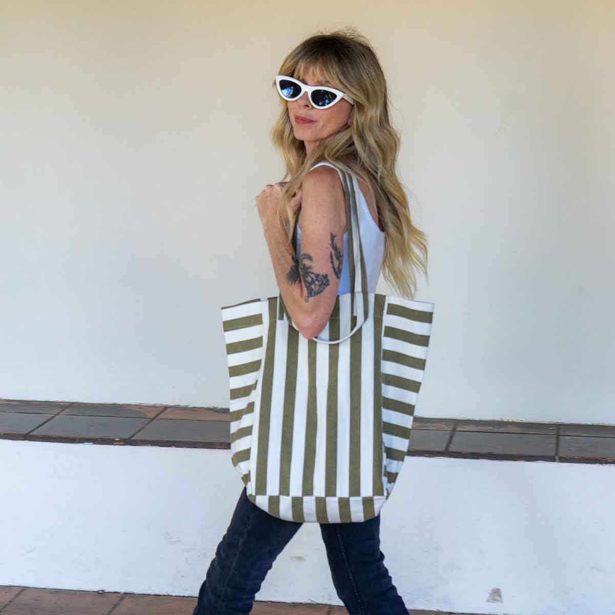 Rose in April - Elisabeth Shopper Ecru/Olive