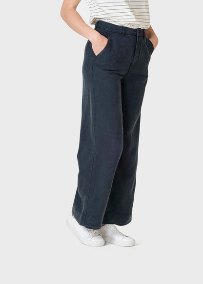 Klitmøller - Lydia Jumbo Corduroy Pants | Navy