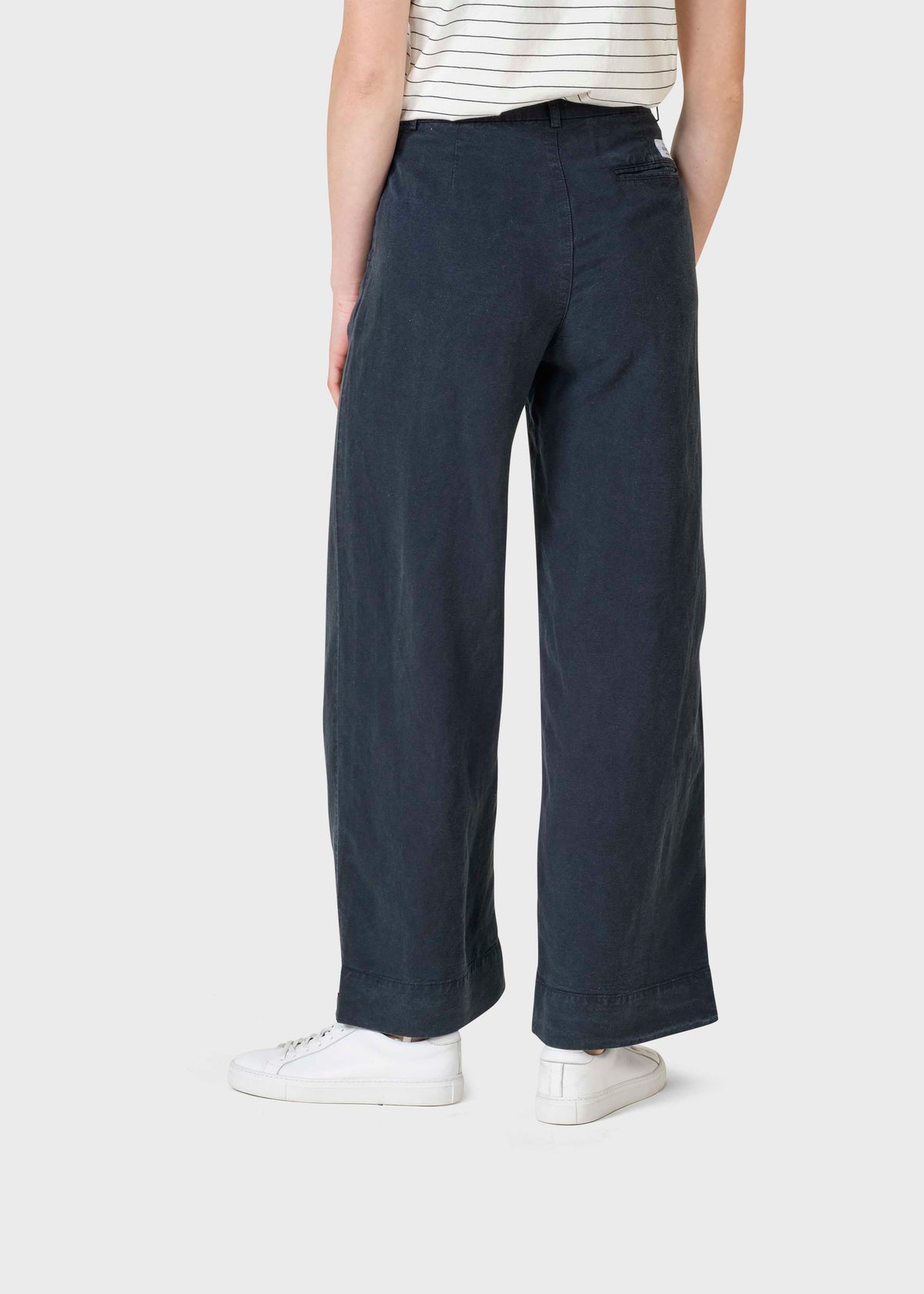 Klitmøller - Lydia Jumbo Corduroy Pants | Navy
