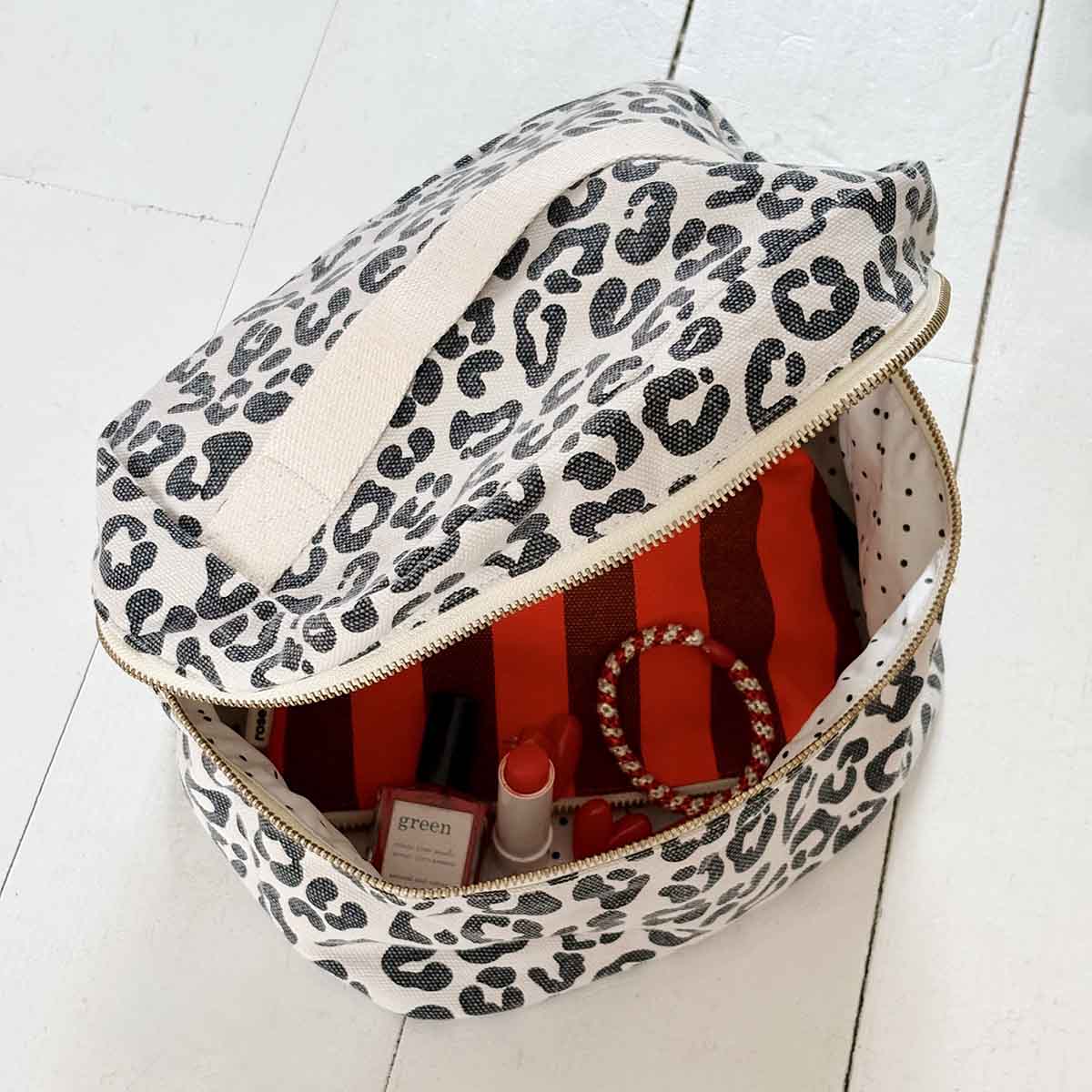 Rose in April - OONA Kosmetik-Necessaire | Leopard