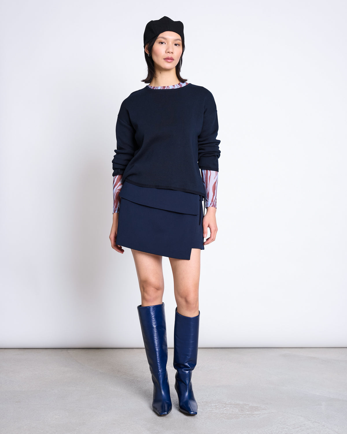 JAN'N JUNE - WILLIAMSBURG Light Knit Jumper | Nightfall
