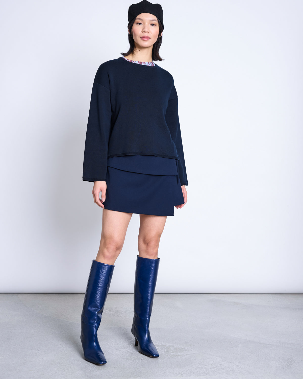 JAN'N JUNE - WILLIAMSBURG Light Knit Jumper | Nightfall