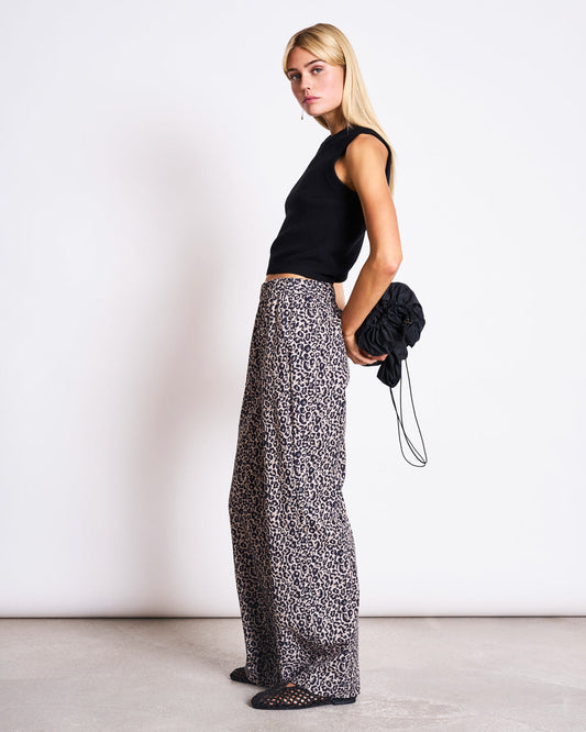 JAN'N JUNE - SOBY Cotton Leo Print Pants