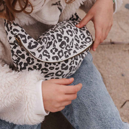 Rose in April - Bum bag Leoprint